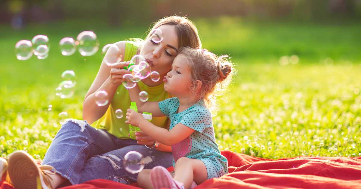 Community Connections in Summer: Social Activities That Build Independence